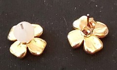 Vintage Goldtone Dogwood Pierced Post / Stud Earrings