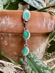 🎥 8″ Mint Green Real Malachite 49 gr Bracelet Sterling Box Clasp Vtg Mexico