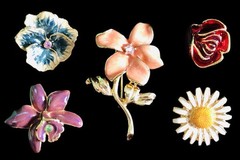 Joan Rivers Retired 5 in 1 Interchangeable FLOWER PIN SET:Pansy_Orchid_Rose etc