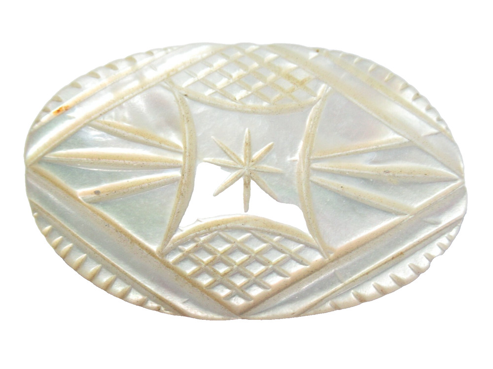 OLD MOTHER OF PEARL PIN C CLASP PRETTY CARVED VINTAGE OLD FASHIONED