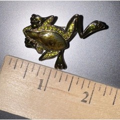 Vtg Lauren Conrad Enamel Leaping Frog Brooch Gold Tone Rhinestone Pin Signed LC