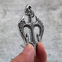 Stainless steel men’s trident pendant necklace