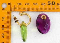JOAN RiVERS 5 COLOR INTERCHANGEABLE FACETED LUCiTE GOLD HOOP PiERCED EARRiNGS