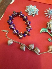 Estate JEWELRY Mixed Costume Lot WEARABLE Mixed Lot Brooch Bracelets #3 jb