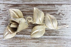 VINTAGE GIOVANNI GOLD ROSE BROOCH EARRINGS SIGNED RETRO JEWELRY