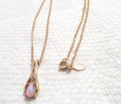 Avon Faux Fire Opal Pendant Necklace