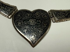 900 Silver Niello Heart Collar 18” Necklace Ornate Inlay Double Strand