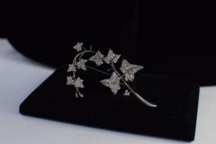 VTG Metropolitan Ivy Leaves Rhinestone Vine MMA MAd 925 USA Brooch