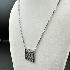 Vintage Rhinestone Silver-Tone Fashion Rare Filigree Square Pendant Necklace