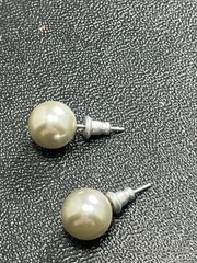 Vintage 10 mm Champagne Lucite Ball Earrings