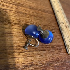 Vintage Pearly Blue Plastic Ball Sterling Silver Screw On Clip On Earrings
