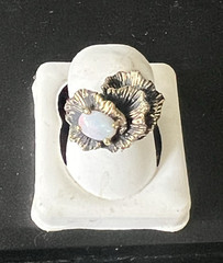 Vintage 14K Gold & Opal Brutalist Textured Free Form Ring Size 4.5
