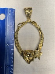 Vintage 1970-80s Heavy Gold Tone Ornate Oval Pendant Victorian Style, Floral