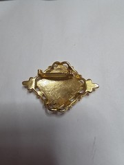 Vintage 1970s 1980s Enamel On Goldtone Metal 1.75″