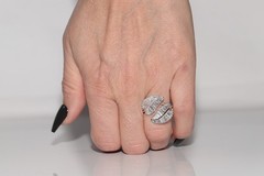 New Made 18k Gold Natural Tapered Baguette Cut Diamond Decorated Ring
