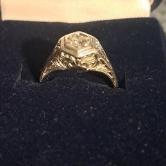 Vintage Style Silver Tone Ring Hexagon Setting with Clear Stone Filigree Detail