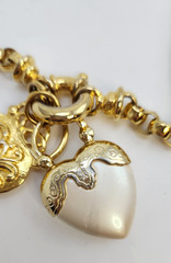 Vintage Joan Rivers Gold Tone Belcher Chain Heart Charm Necklace 32 in