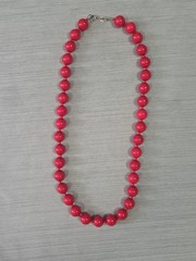 Vintage Joan’s Collectables Signed Necklace Round Red Acrylic Resin Beads Retro