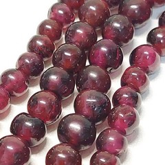 VTG Natural Garnet Graduated Hand Cut Bead Necklace 18.1″ Gold Tone Clasp 25.15g