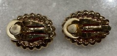 Vintage Carol Lee Rhinestone Faux Ruby Gold Tone Signed Clip On