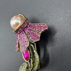 Pink Flower Rhinestone Brooch Pin J26
