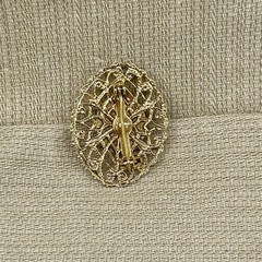 Lot of 9 Assorted Vintage Brooches