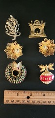 3 Christmas pins, brooches, 1 earring, 1 Pendant