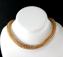 Nicole Miller Chainmail Necklace Gold Tone Thick 21″ Length