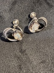 Vtg Sorrento Silver Cameo Scewback Earrings Mother Of Pearl Marked