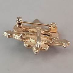 Vintage Watch Fob Brooch Pin Fleur De Lis Gold Tone 1 1/8″