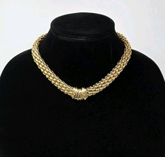 Vintage Gold Tone Mesh Choker Necklace Magnetic Clasp 17 Inches Unsigned 80s