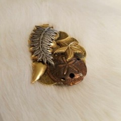 Vtg Nautical Brooch Starfish Sand Dollar Seashell Beach Leaf Art to Wear 2819
