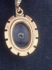 VTG SIGNED VAN DELL GOLD FILLED BLACK ONYX STONE PENDANT 1/20 14K W/ 17” CHAIN