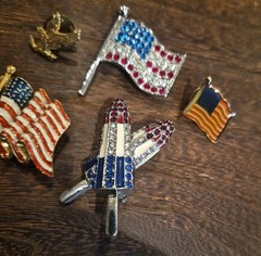 4th of July Vintage & Contemporary USA America Brooch Pins Lapel Pins