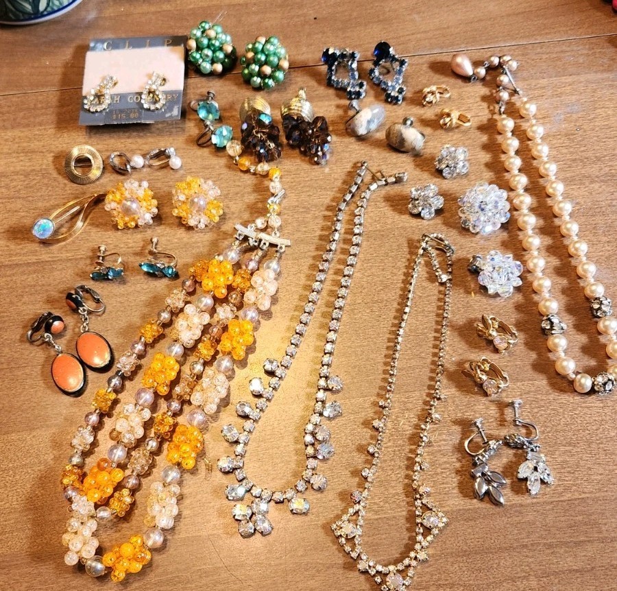 Vintage Jewelry Lot – Rhinestones – Sarah Cov Earrings NOS – Aurora Borealis