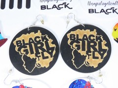 Vintage Earrings Lot Folk Art Africa Black Woman Queen Multicolor D2063