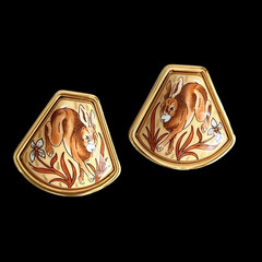 Hermes VTG Rabbit Motif Enamel Clip₋On Earrings Glod/Beige Cloisonne w/Box Used