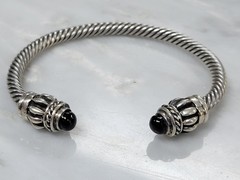 Twisted Sterling Silver Cuff Bracelet w/ Black Onyx Ends ~ 29.2g ~ 9-C701