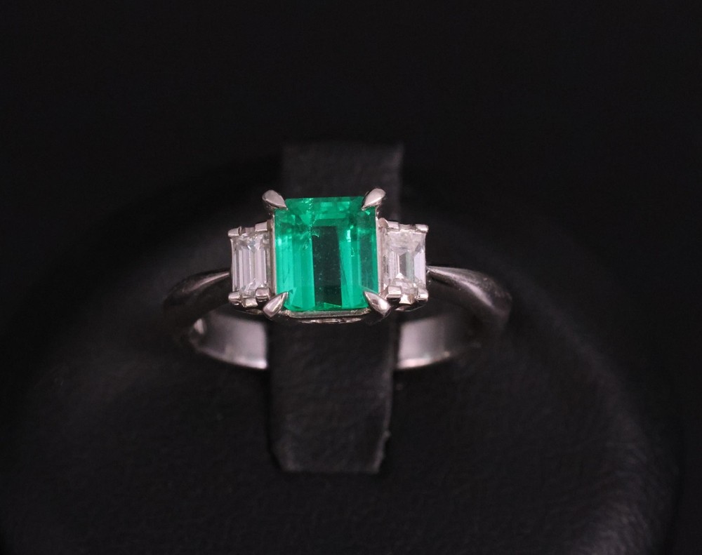 0.96ct GIA Colombian Untreated No Oil Emerald & Diamond Platinum Ring Size 5.75