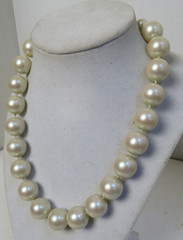 Vintage Carol Lee Knotted Single Strand Large Faux Pearls Heart Necklace
