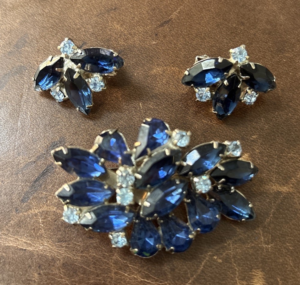 Vintage Brooch And Matching Clip Earrings