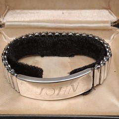 Vintage Signed JB Photo-Vou ID Stretch Bracelet Sterling/Stainless Steel. 17.491