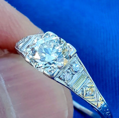 Original EARTH MINED DIAMOND ART Deco Engagement Ring 1 CARAT PLATINUM Solitaire