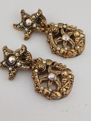 EXTRAORDINARY JACKY DE G Gold Tone AB Stones Starfish dangle clip-on earrings