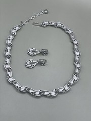VTG Crown Trifari Silvertone Crystals Floral Necklace/Clip On Earrings Set