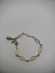 Vintage Sarah Coventry Womens Bracelet Gold Tone Links Dainty Wedding