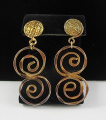 SPIRAL DANGLE EARRINGS Vintage Pierced Post Goldtone Handcrafted Tolarams 2 5/8″