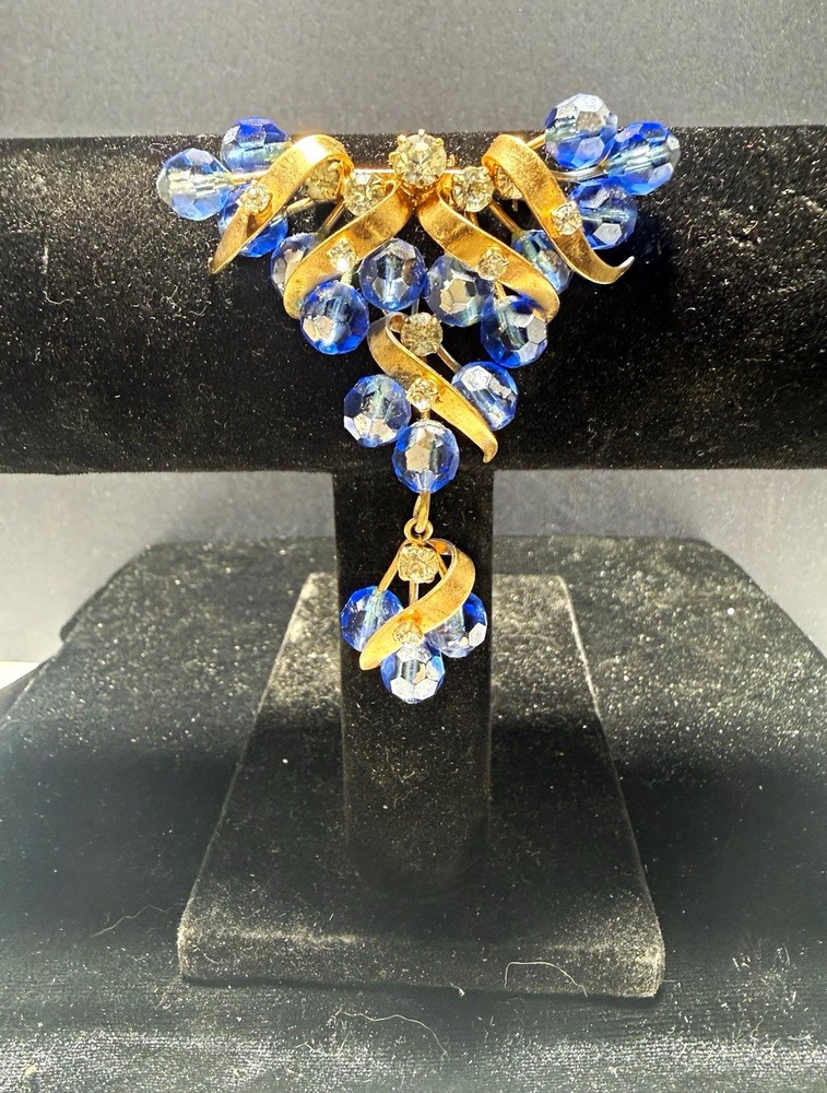 Vintage Aurora Borealis Blue Crystal And Rhinestone Modernist Brooch/Pin