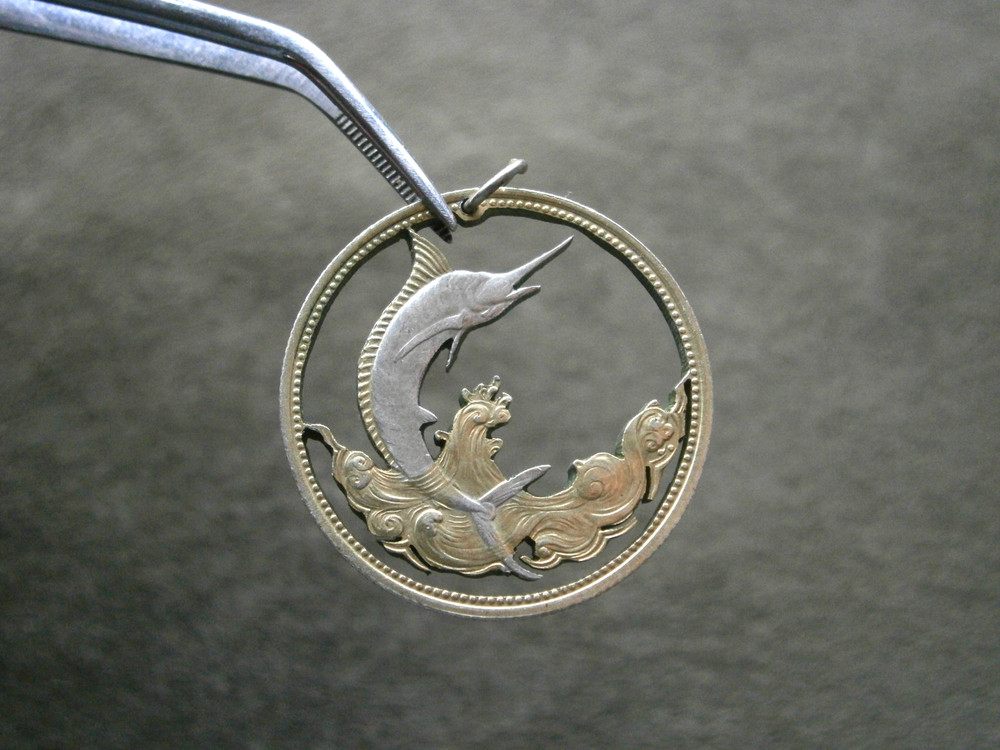 Blue Marlin QE II Bahamas 50 Cents Coin Vtg Two Tone 800 Silver Charm Pendant 6g