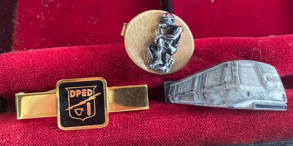 3 Vintage Tie Clasps GE Locomotive, The Thinker, DPED Balfour General Electric